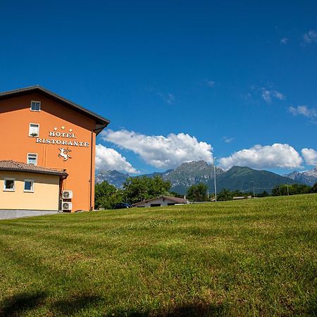 Hotel Ristorante Sagittario Фельтре Екстер'єр фото