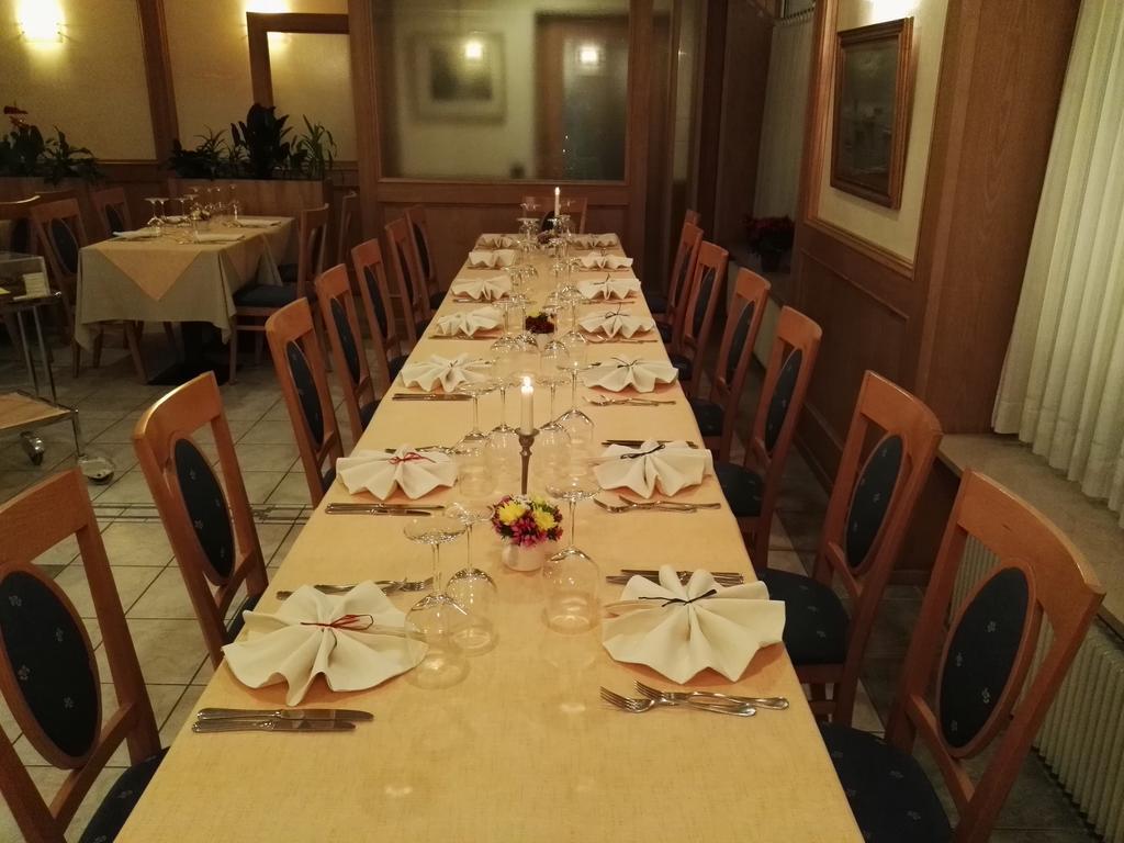Hotel Ristorante Sagittario Фельтре Екстер'єр фото
